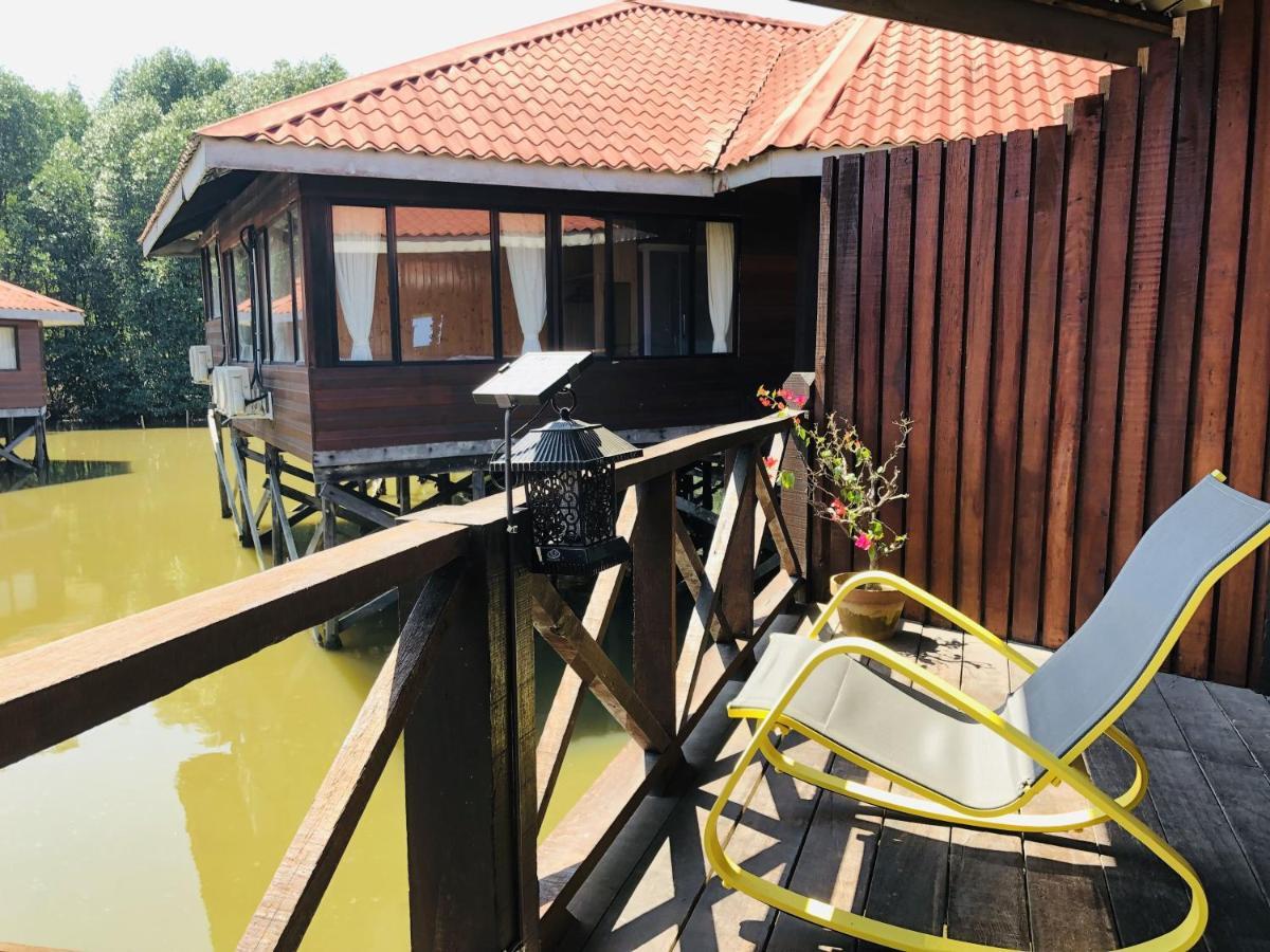 Gayang Friendly Water House Homestay Кота-Кинабалу Экстерьер фото