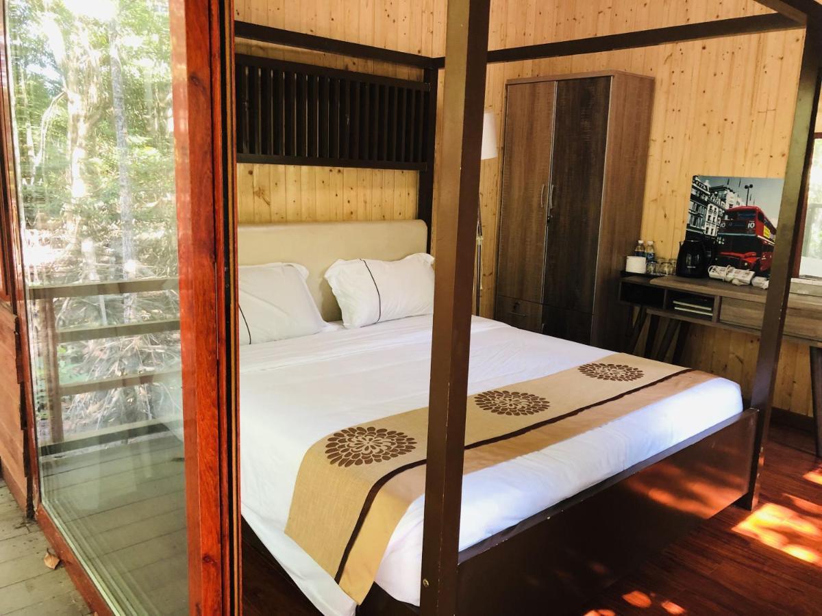 Gayang Friendly Water House Homestay Кота-Кинабалу Экстерьер фото