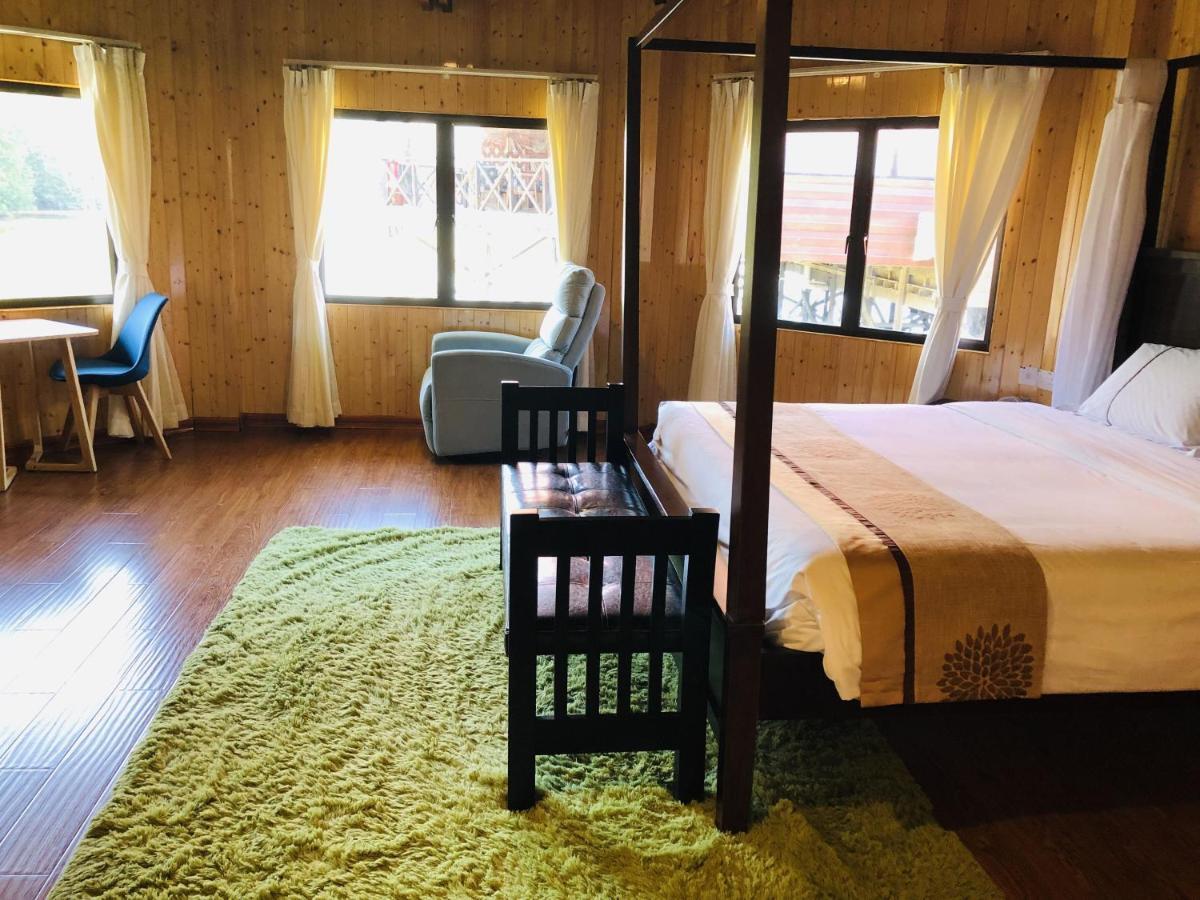 Gayang Friendly Water House Homestay Кота-Кинабалу Экстерьер фото