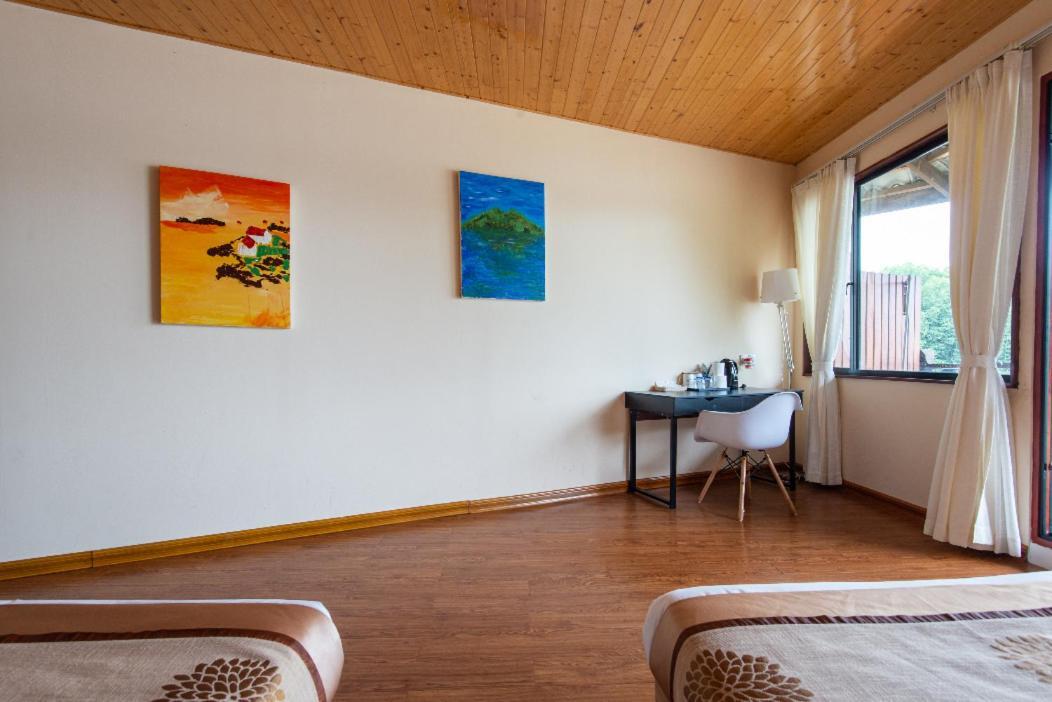 Gayang Friendly Water House Homestay Кота-Кинабалу Экстерьер фото