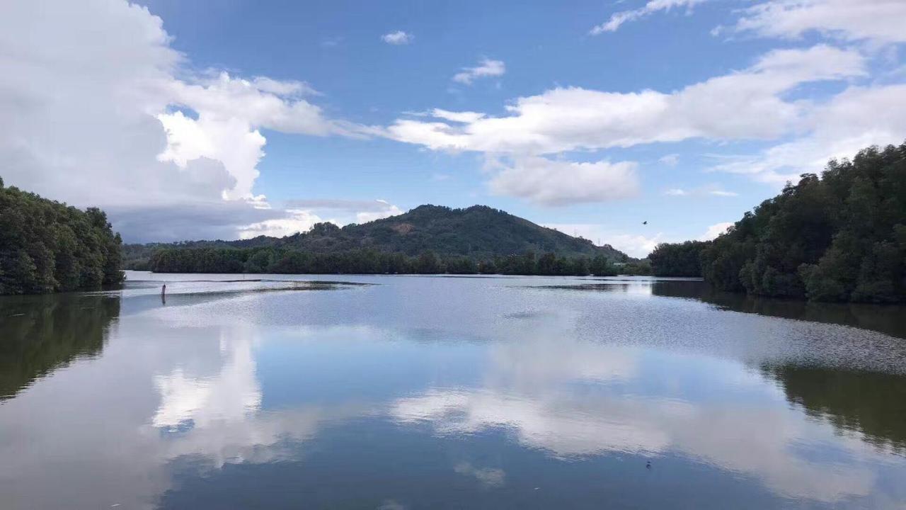 Gayang Friendly Water House Homestay Кота-Кинабалу Экстерьер фото