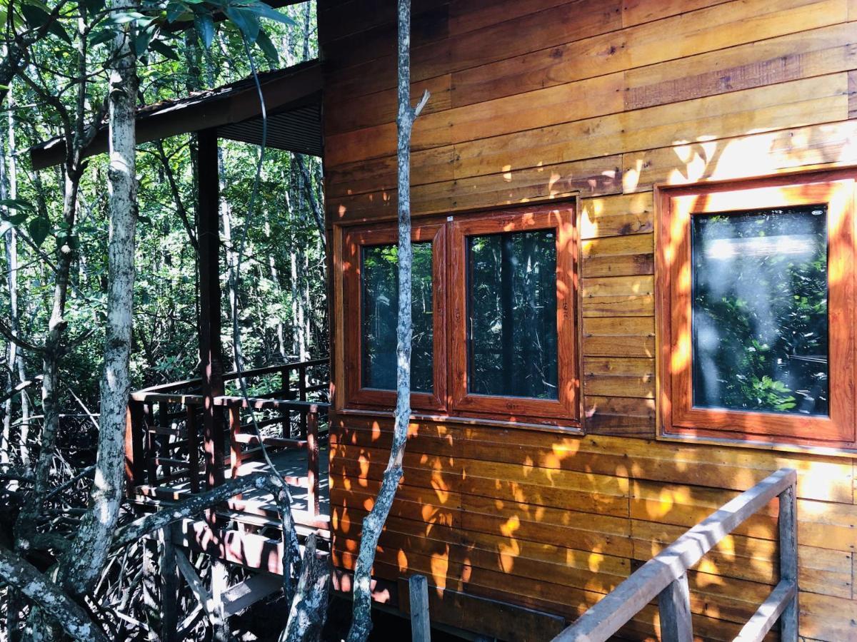 Gayang Friendly Water House Homestay Кота-Кинабалу Экстерьер фото